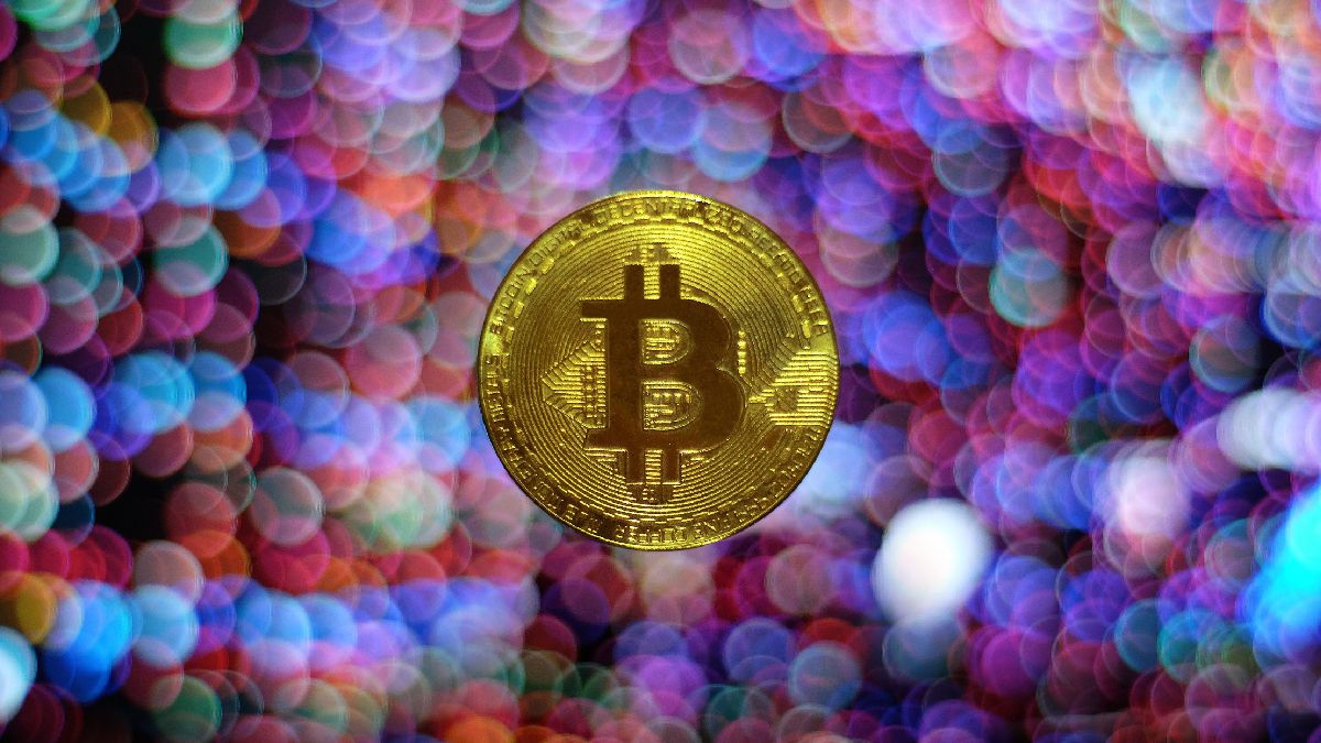 Crypto Price Today: Bitcoin, Ether Prices Drop as Cryptocurrencies Continue to Be Volatile​